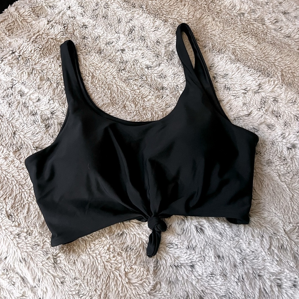 Black bikini top with tied knot NWOT